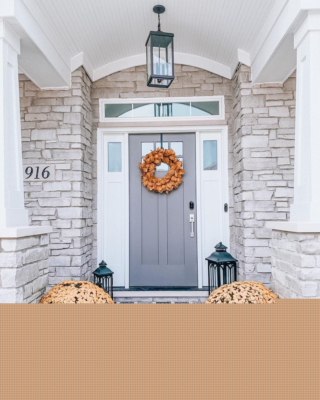 fall front porch decor