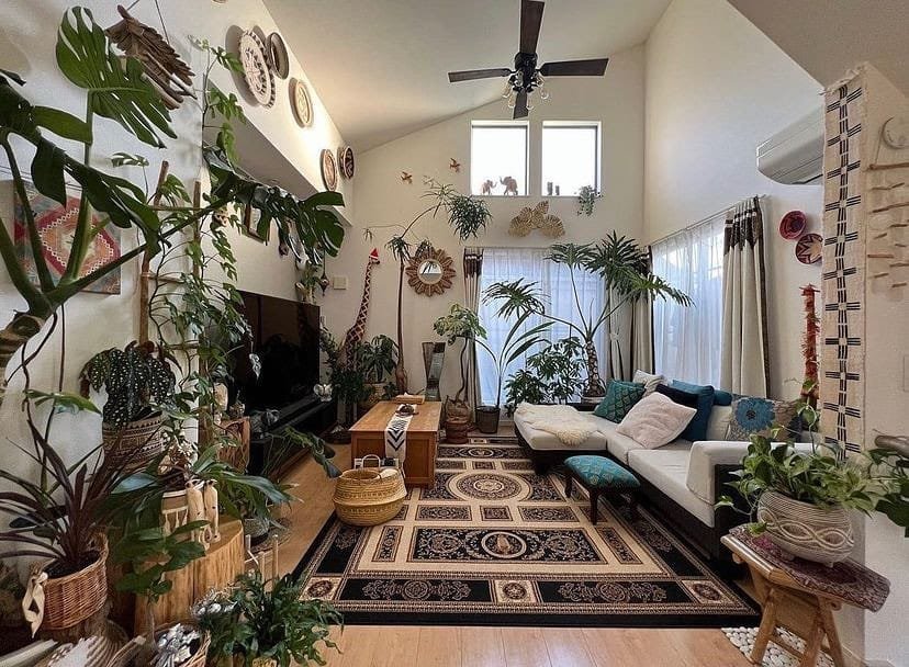 indoor_plants_trendy_Trendy Home Hacks for a Cozy and Stylish Living Space